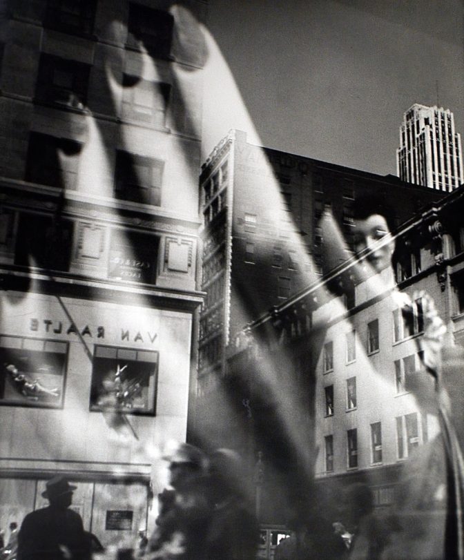 Lisette Model: Street Life - Exibart Street