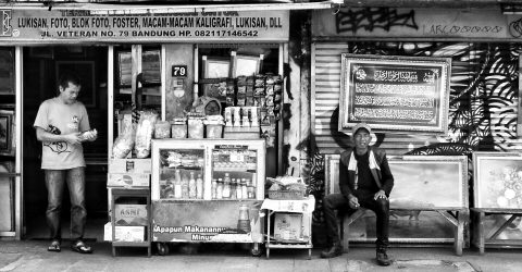 SIDEWALK KIOSK