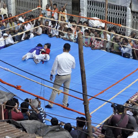 Street wrestling