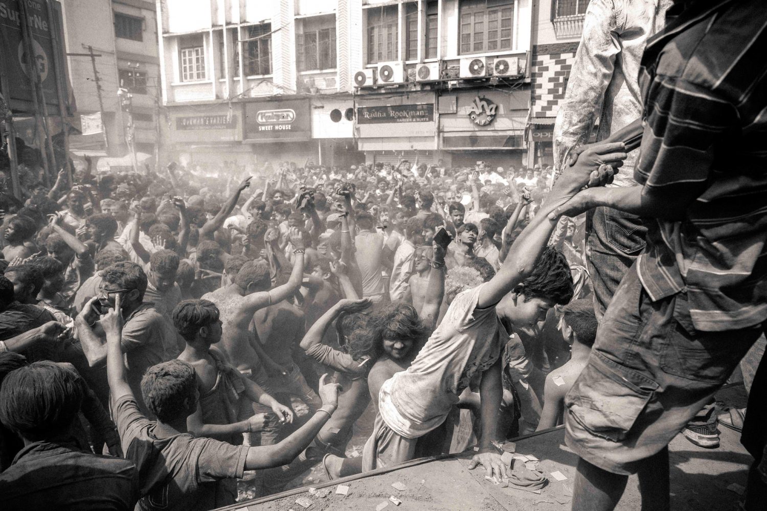 Street scene, Guwahati - Exibart Street