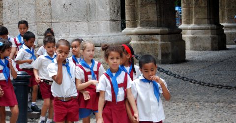 havana street – going to school