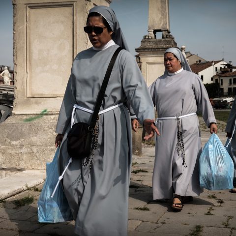 Nuns in Prato della Valle